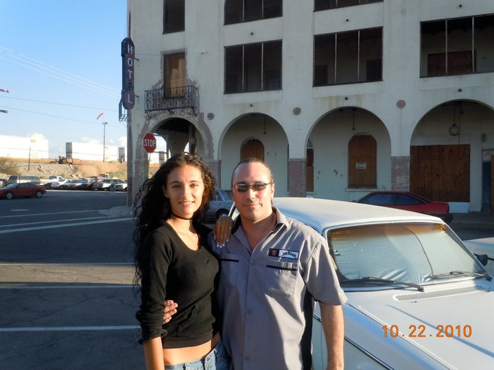 Nathalie posing with her Renovation co-star, Tommy Lynch in front of the Hotel Del Sol, used in the film