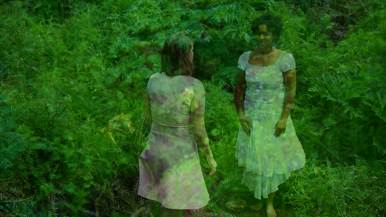 Laura Derry (Francine), Nicole Harley (Tala's Mother) in DISPLACEMENT
