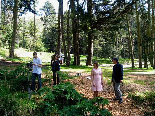 Stefan Ruenzel, Jolanda Ellenberger, Laura Derry, Mick Laugs during Scene Discussion on the Film Set of DISPLACEMENT