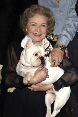 Betty White at event of Bringing Down the House (2003)