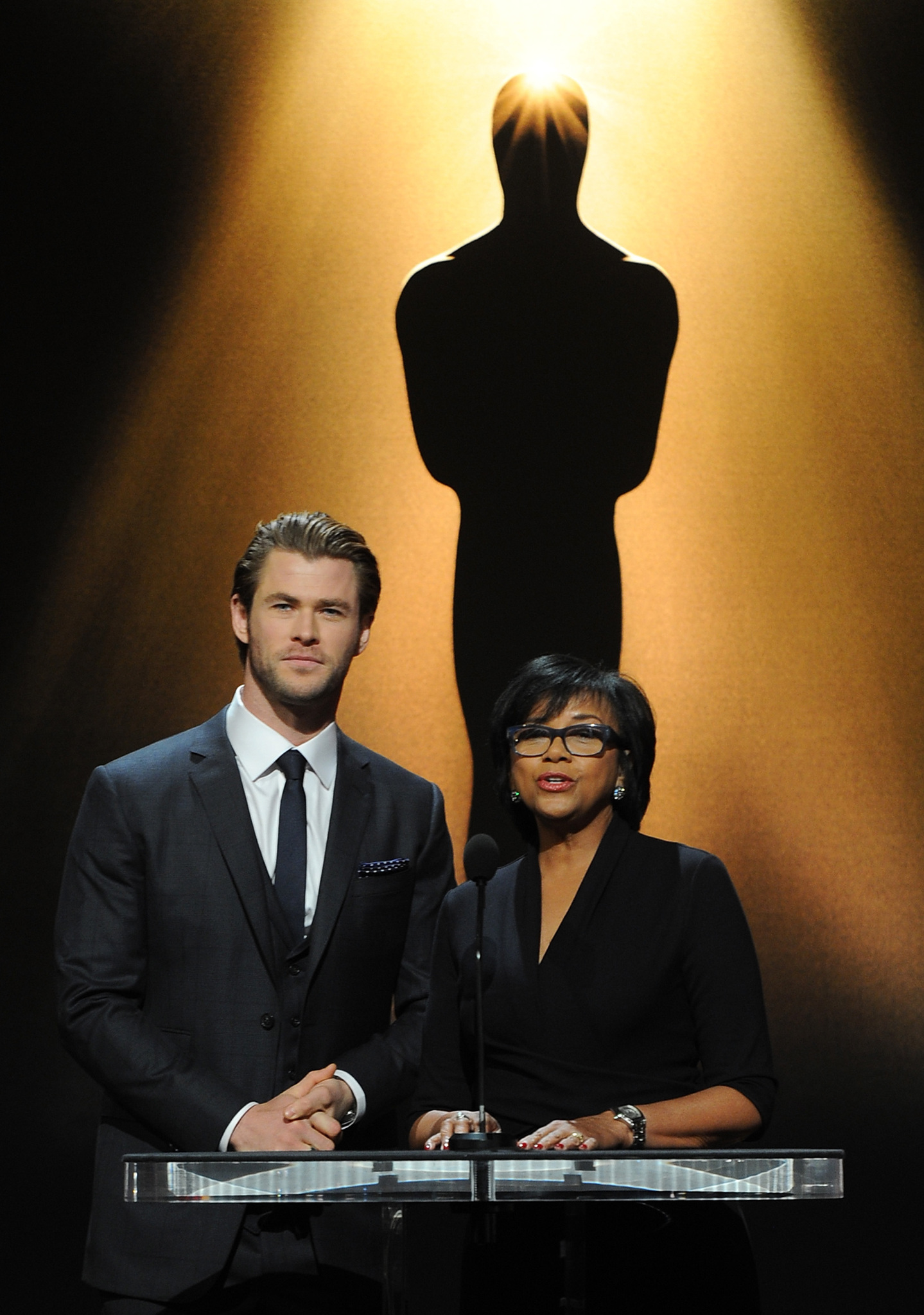 Chris Hemsworth and Cheryl Boone Isaacs at event of The Oscars (2014)