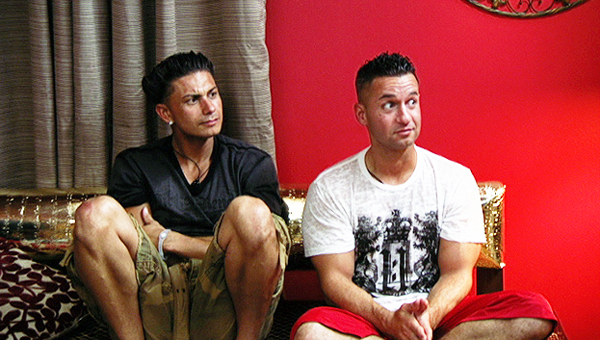 Still of Paul 'Pauly D' DelVecchio and Mike 'The Situation' Sorrentino in Jersey Shore (2009)