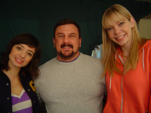 Kate Micucci, Ward Edmondson and Riki Lindhome on the set of Weed Card