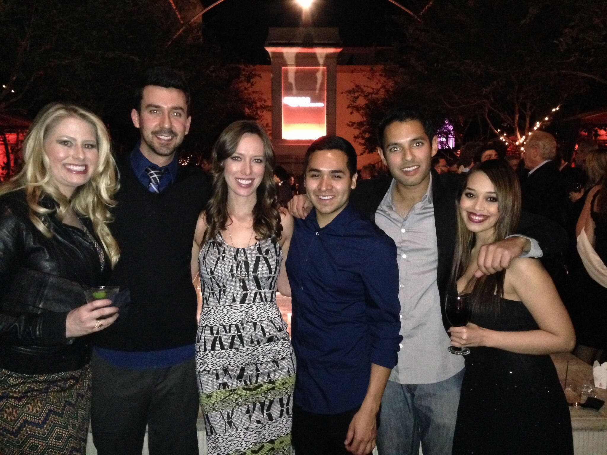 Betas wrap party with the gang!