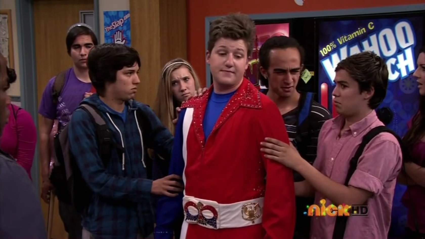 David Buehrle as Tom Fineman on VICTORIOUS