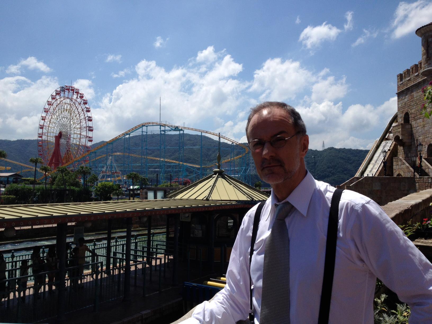 Before shooting COCO Juku TV commercial in Porto Europa theme park in Wakayama, Japan.