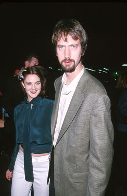 Drew Barrymore and Tom Green at event of Charlie's Angels (2000)