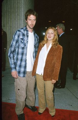 Drew Barrymore and Tom Green at event of Loser (2000)