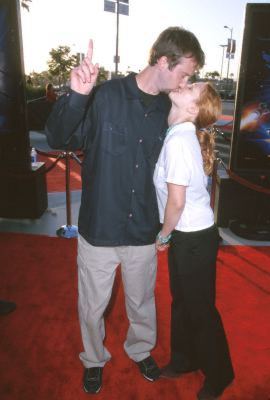 Drew Barrymore and Tom Green at event of Titan A.E. (2000)