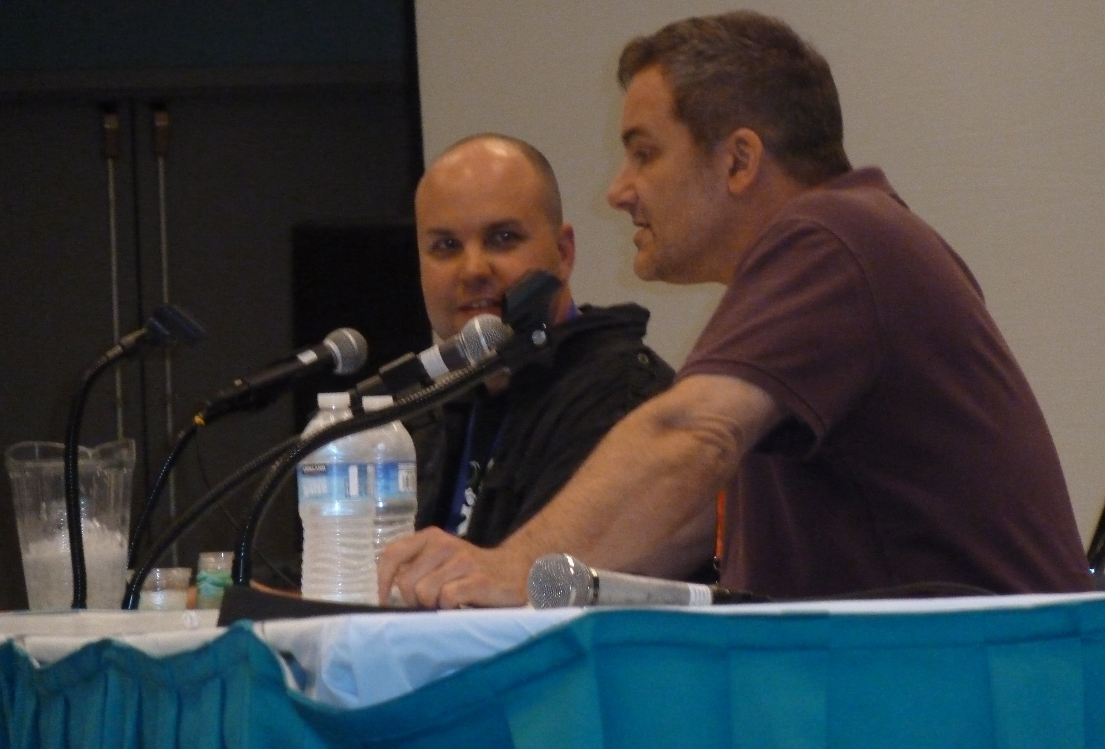 Neo Edmund and Shane Black on stage at Comic Con talking about Iron Man 3. #neoedmund @neoedmund1