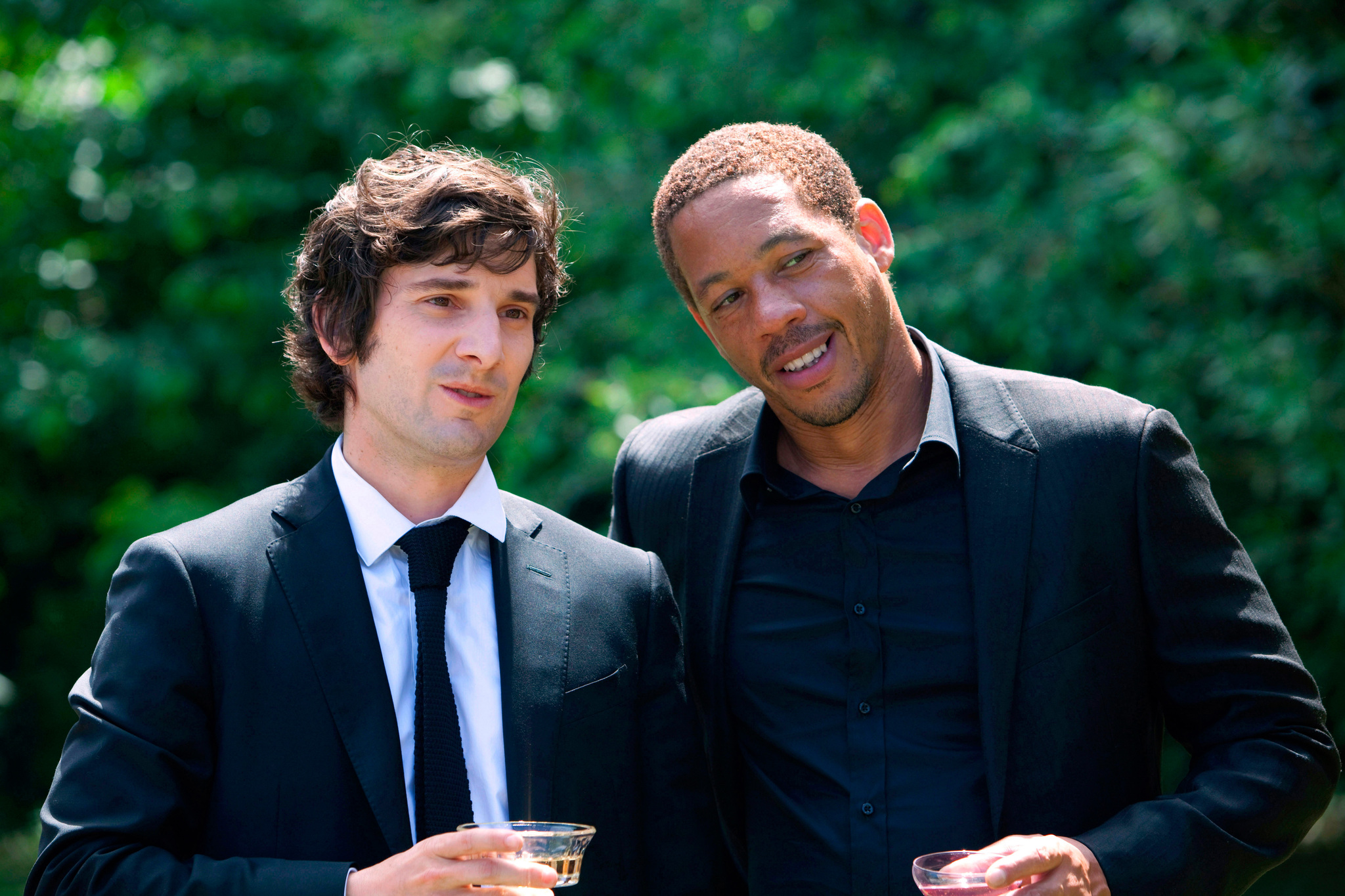 Still of Joey Starr and Gaspard Proust in Meile trunka trejus metus (2011)