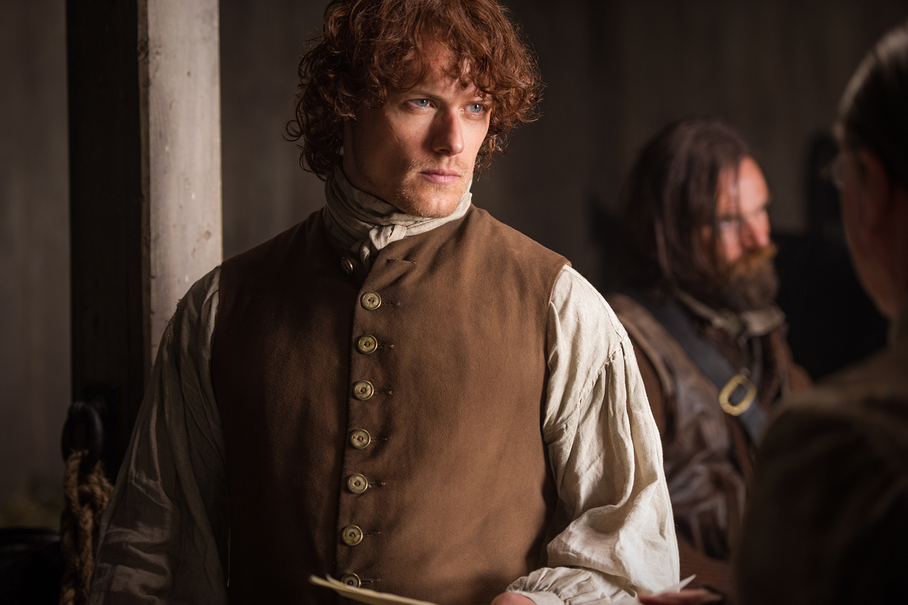 Still of Sam Heughan and Duncan Lacroix in Outlander (2014)