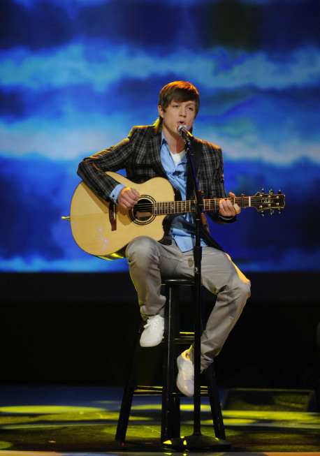 Still of Alex Lambert in American Idol: The Search for a Superstar: Top 10 Male Semifinalists Perform (2010)