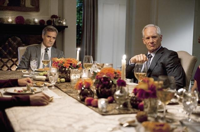 Still of Henry Czerny and Matt Riedy in Kerstas (2011)