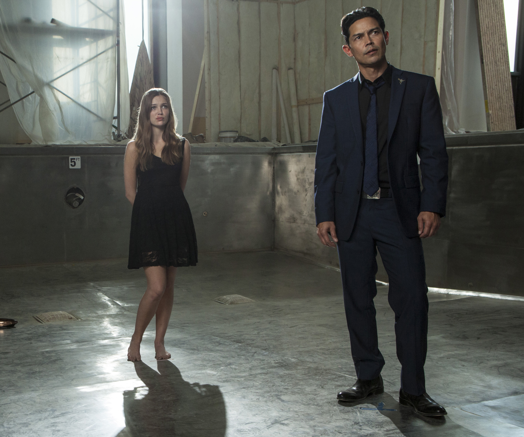 Still of Anthony Ruivivar and Lili Simmons in Banshee (2013)