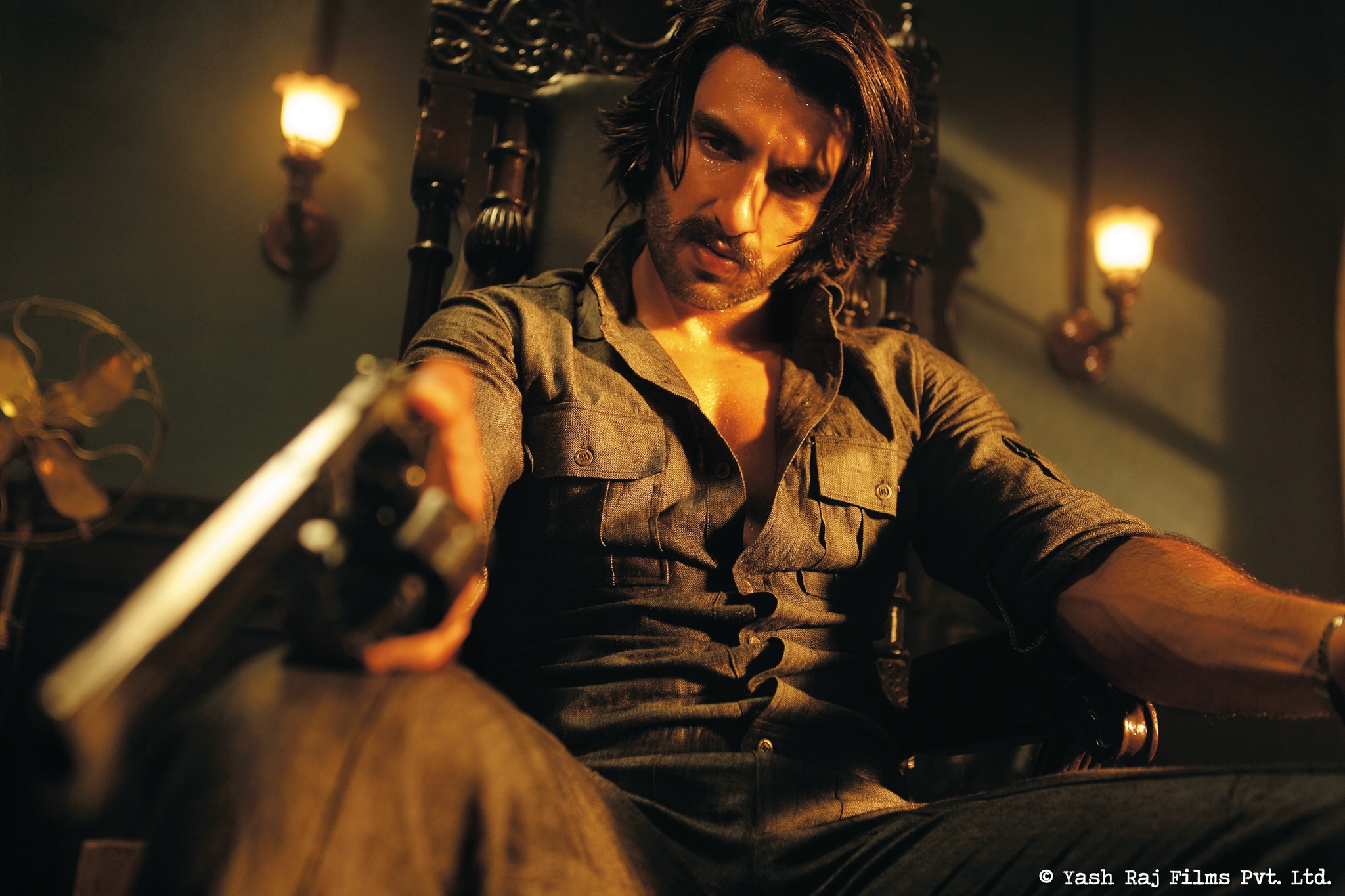 Still of Ranveer Singh in Gunday (2014)