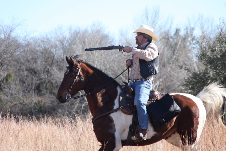 Mounted gun fight with his horse Ginger, feature film 