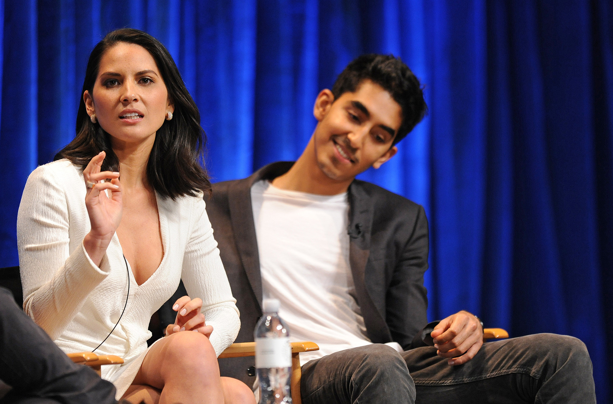 Olivia Munn and Dev Patel at event of The Newsroom (2012)