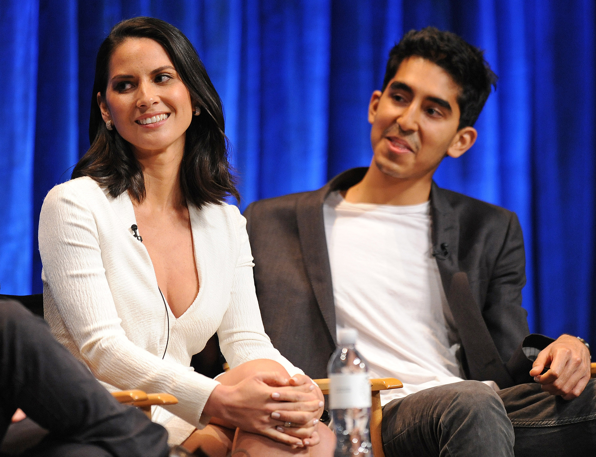 Olivia Munn and Dev Patel at event of The Newsroom (2012)