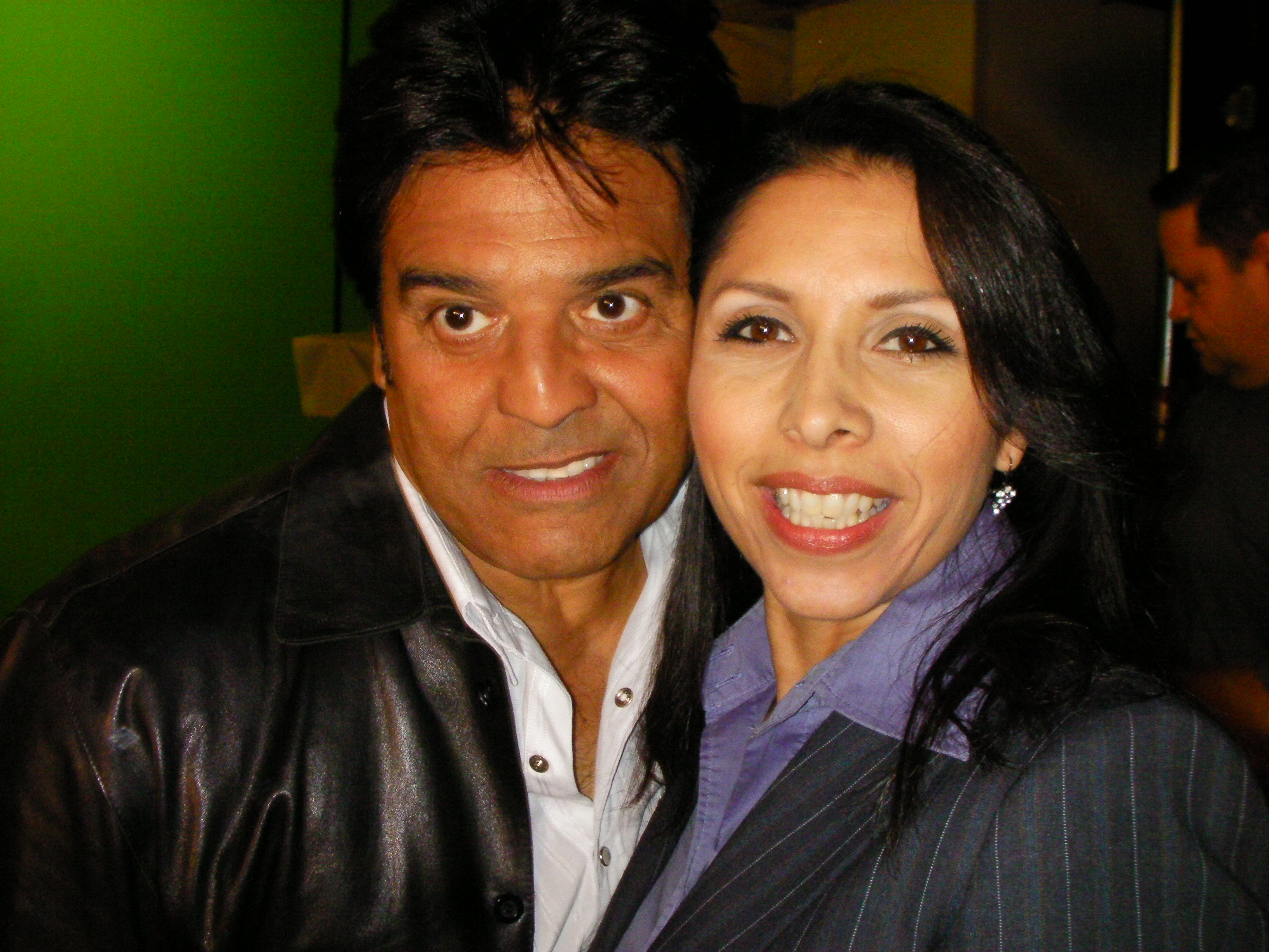 Erik Estrada with Susanna Velasquez on the set of 