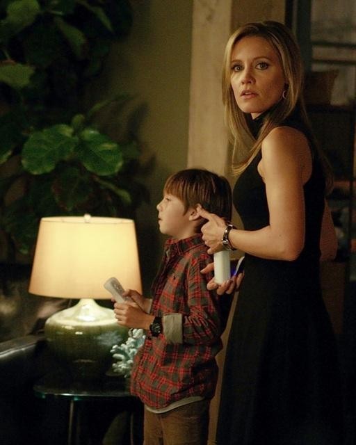 Still of KaDee Strickland and Griffin Gluck in Private Practice (2007)