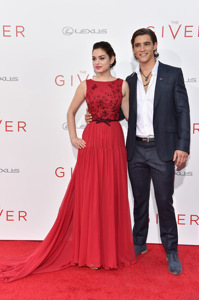 Odeya Rush and Brenton Thwaites at event of The Giver