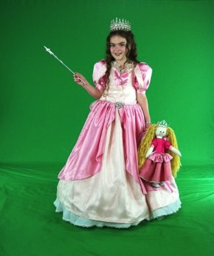 FIREFALL HannaH Eisenmann as the Pretty Pink Princess