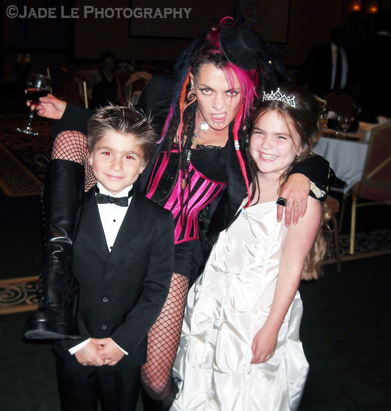 Singer Dilana (Rock Star Supernova/Angel Camouflaged)with HannaH Eisenmann and Stone EIsenmann at AIFF Film Festival Awards night