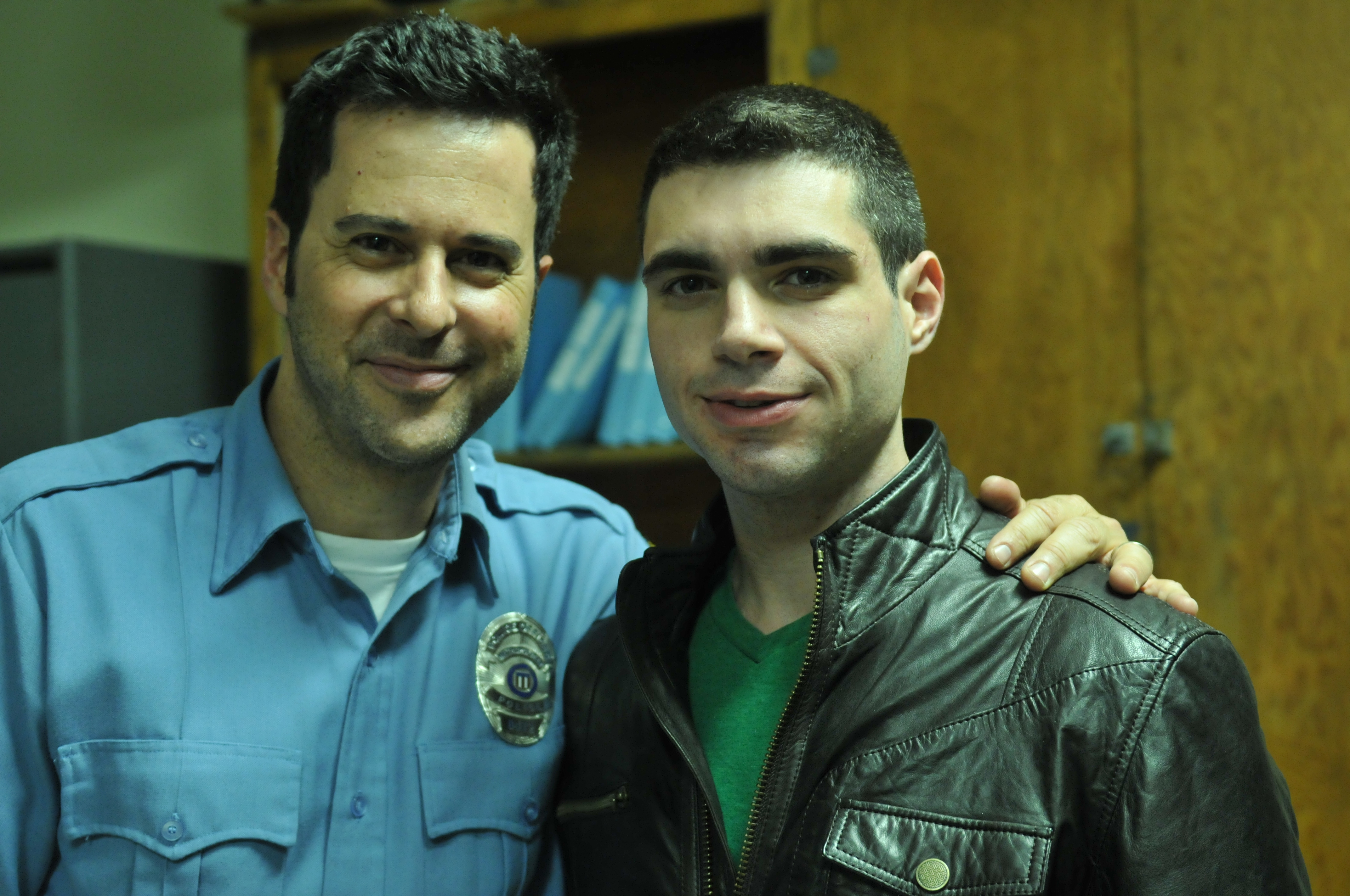Tommy with Jonathan Silverman on the set of Inkubus.