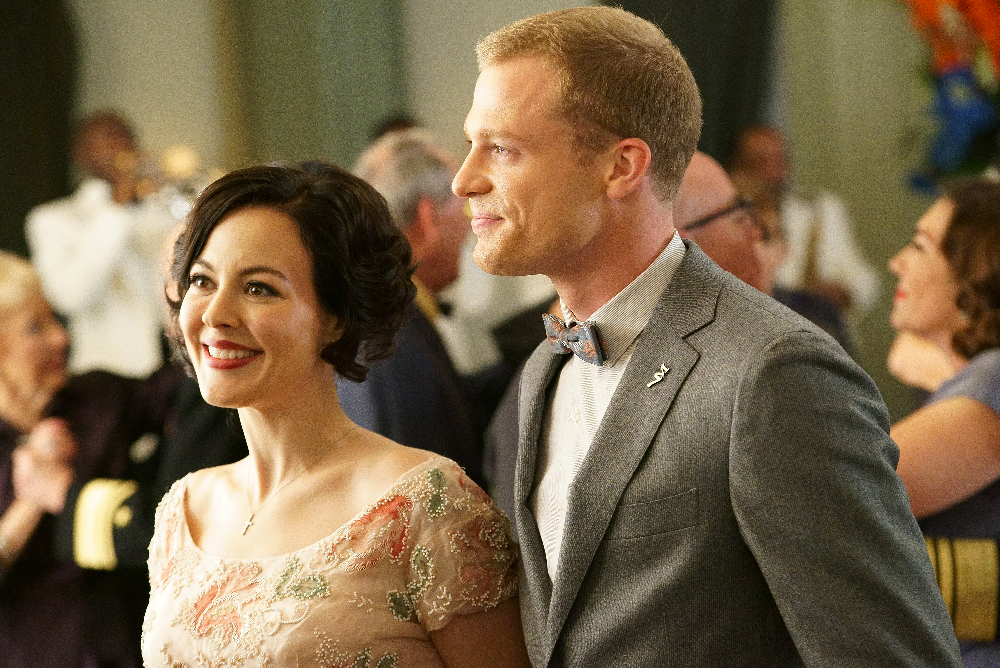 Still of Azure Parsons and Sam Reid in The Astronaut Wives Club (2015)