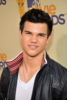 Taylor Lautner