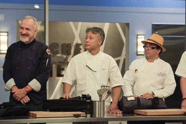 Still of Takashi Yagihashi and Thierry Rautureau in Top Chef Masters (2009)