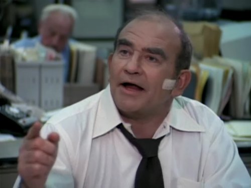 Still of Edward Asner in Lou Grant (1977)