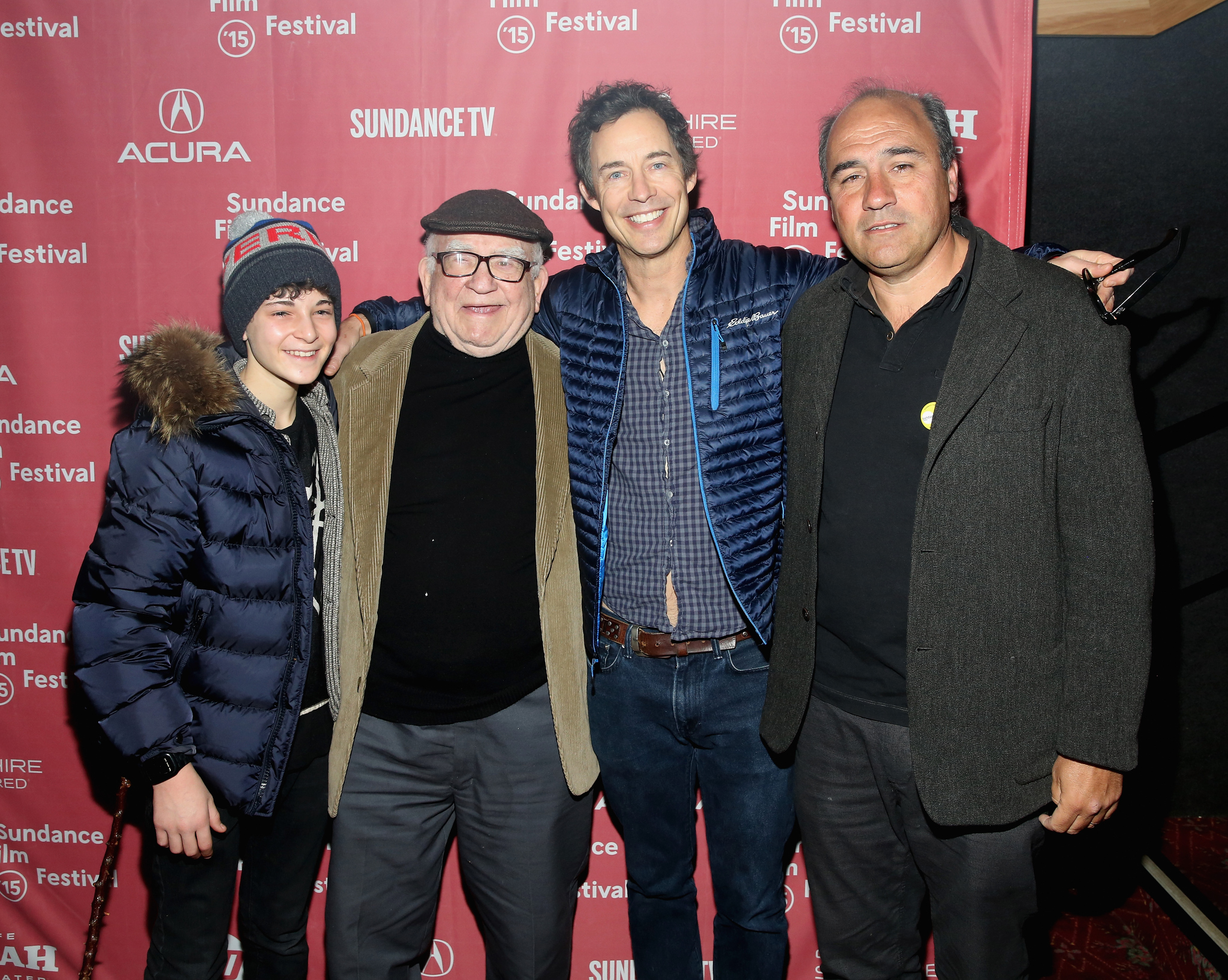 Edward Asner, Juan Pablo Buscarini, Tom Cavanaugh and David Mazouz at event of The Games Maker (2014)