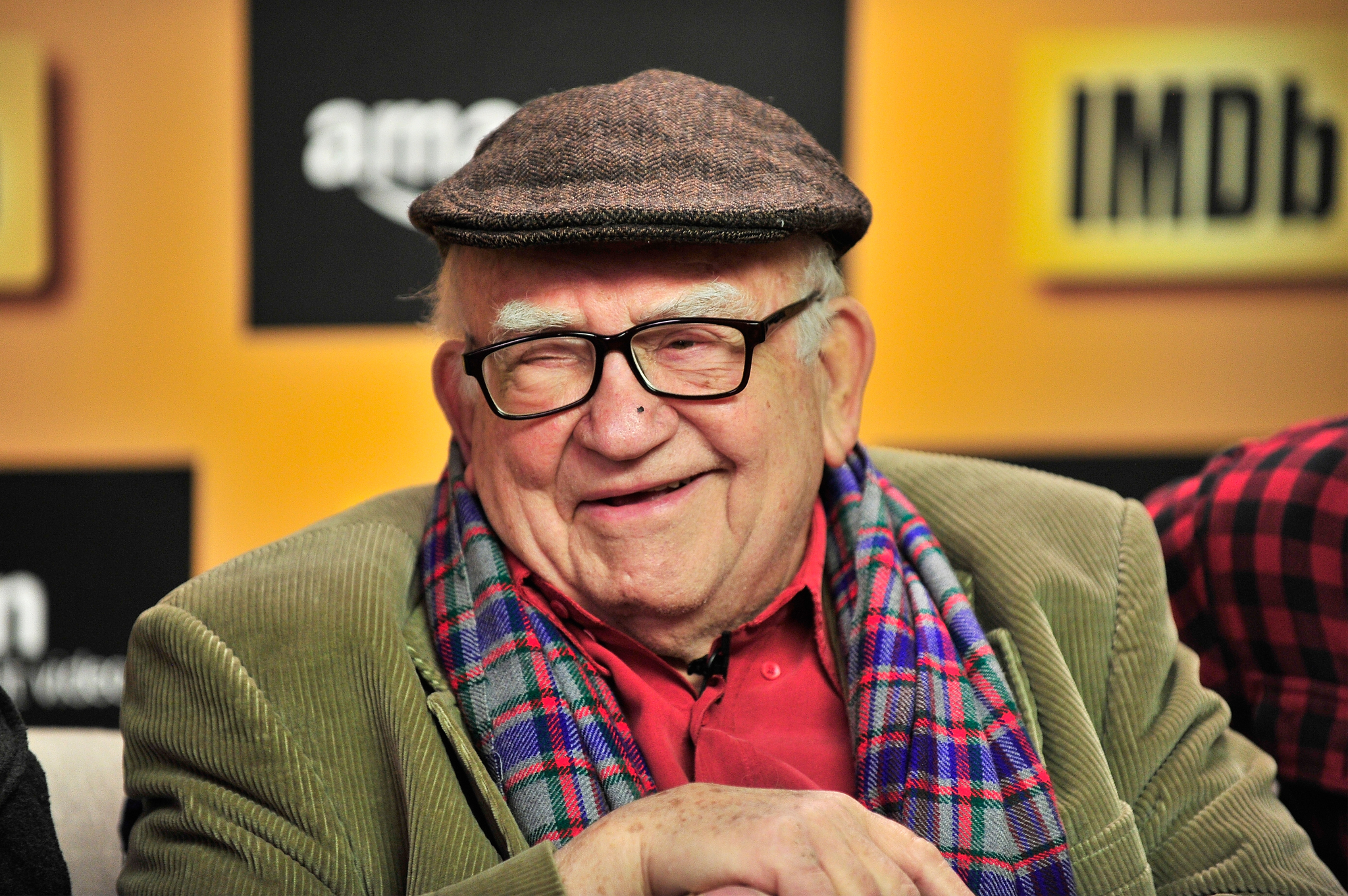 Edward Asner at event of IMDb & AIV Studio at Sundance (2015)