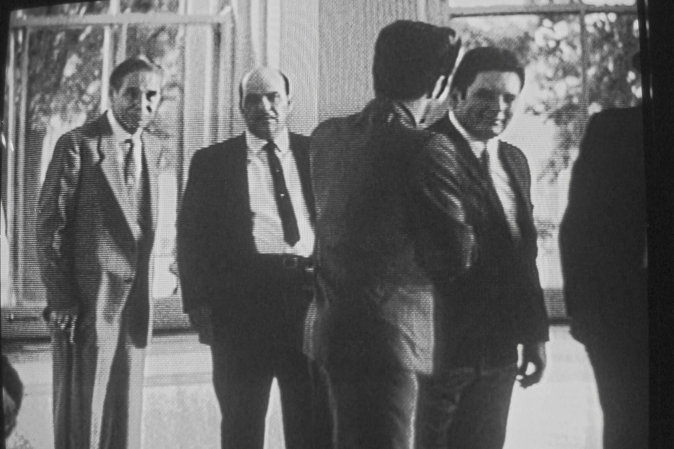 Joseph Wiseman, Jon Polito, Anthony Denison, Joe DeBartolo in episode 10, Crime Pays of TV show, 'Crime Story', 1986