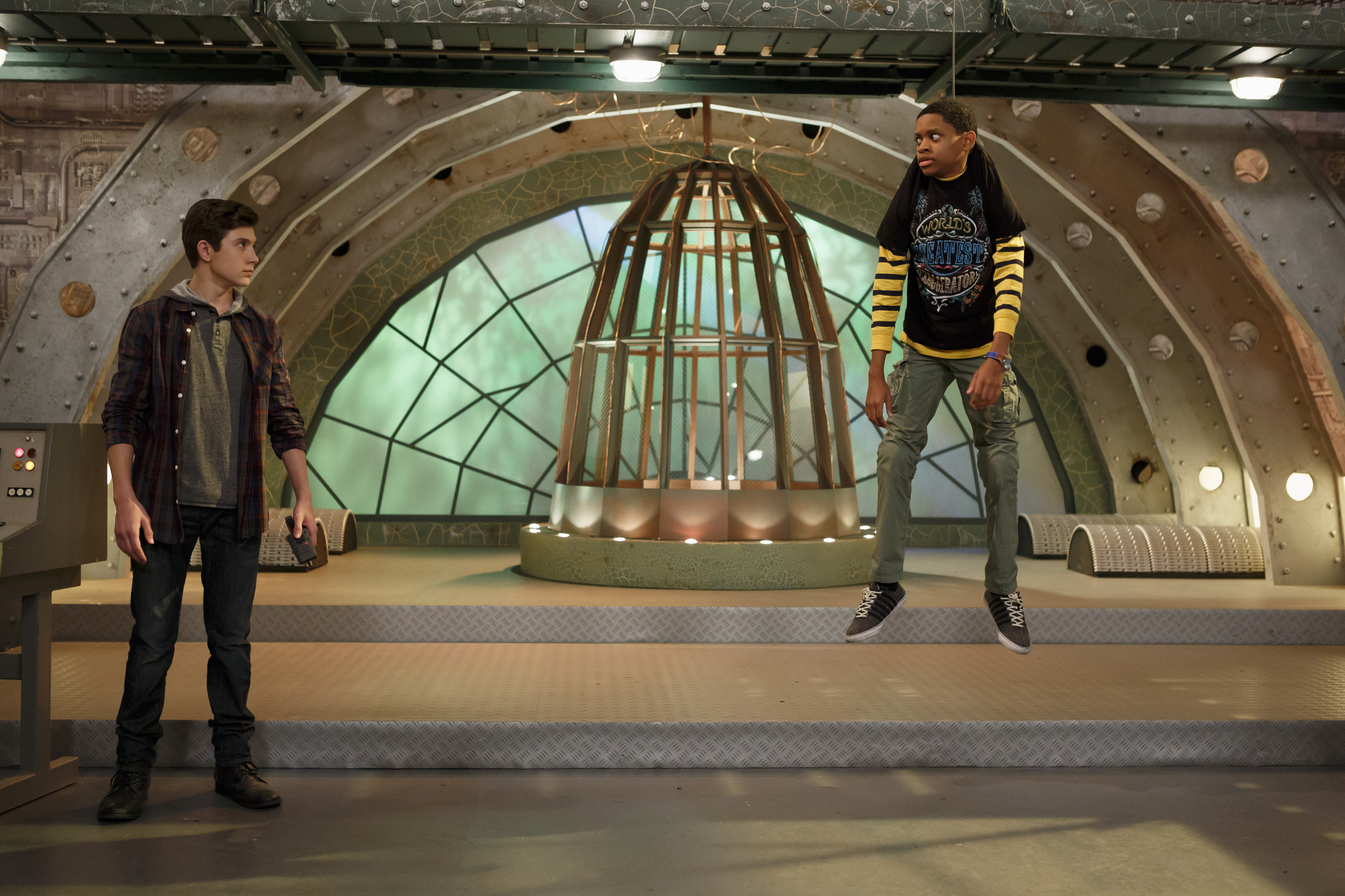 Still of Tyrel Jackson Williams and Mateus Ward in Lab Rats (2012)