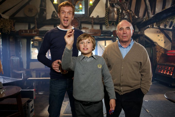 Still of Bob Hoskins, Damian Lewis and Perry Eggleton in Will (2011)