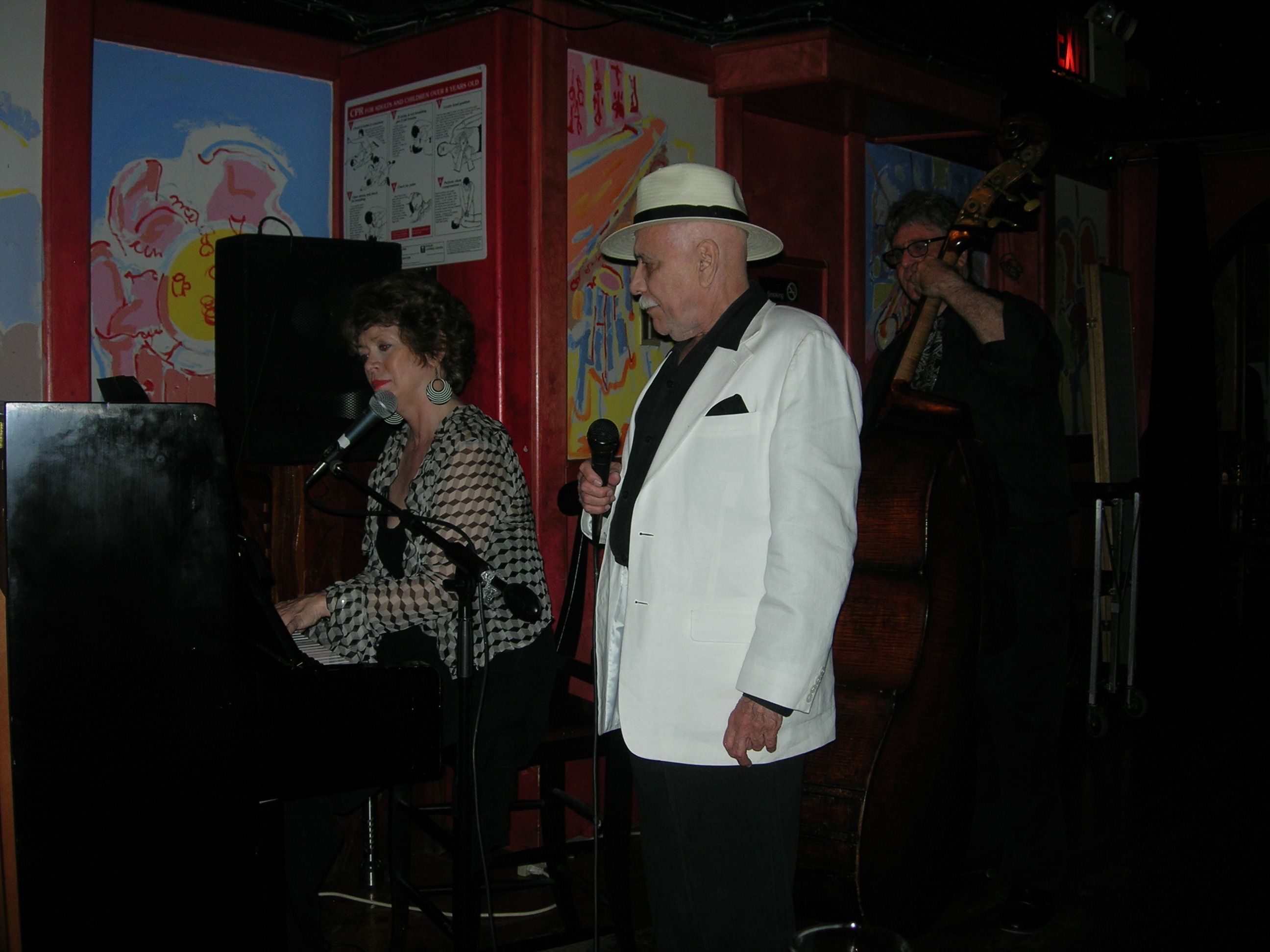 WITH KATHLEEN LANDIS AND HER TRIO AT LILY'S RESTAURANT, NYC. WAITING FOR MY INTRO.