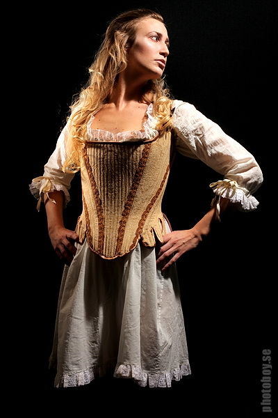 Studio, 2009 Costume: Caroline Bonaldi