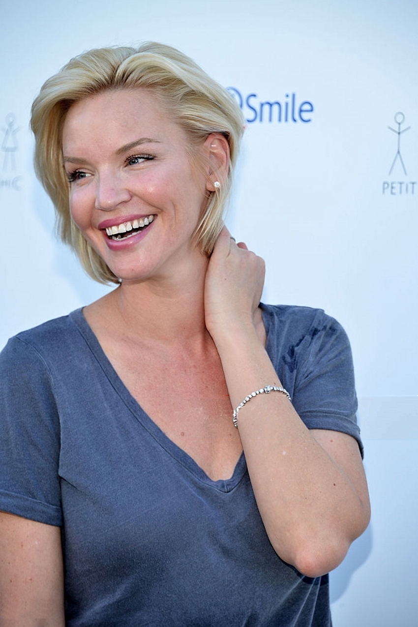 Ashley Scott attend the Petit Maison Chic and Operation Smile Kids Charity Fashion Show on November 21, 2015 in Beverly Hills, California