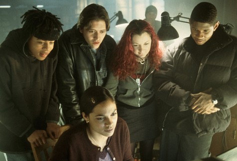 Still of Clifton Collins Jr., Sara Gilbert, Rosario Dawson, Usher Raymond and Robert Ri'chard in Light It Up (1999)