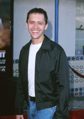 Clifton Collins Jr. at event of Rules of Engagement (2000)