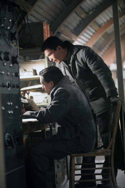 Still of Clifton Collins Jr. and Ian Anthony Dale in The Event (2010)