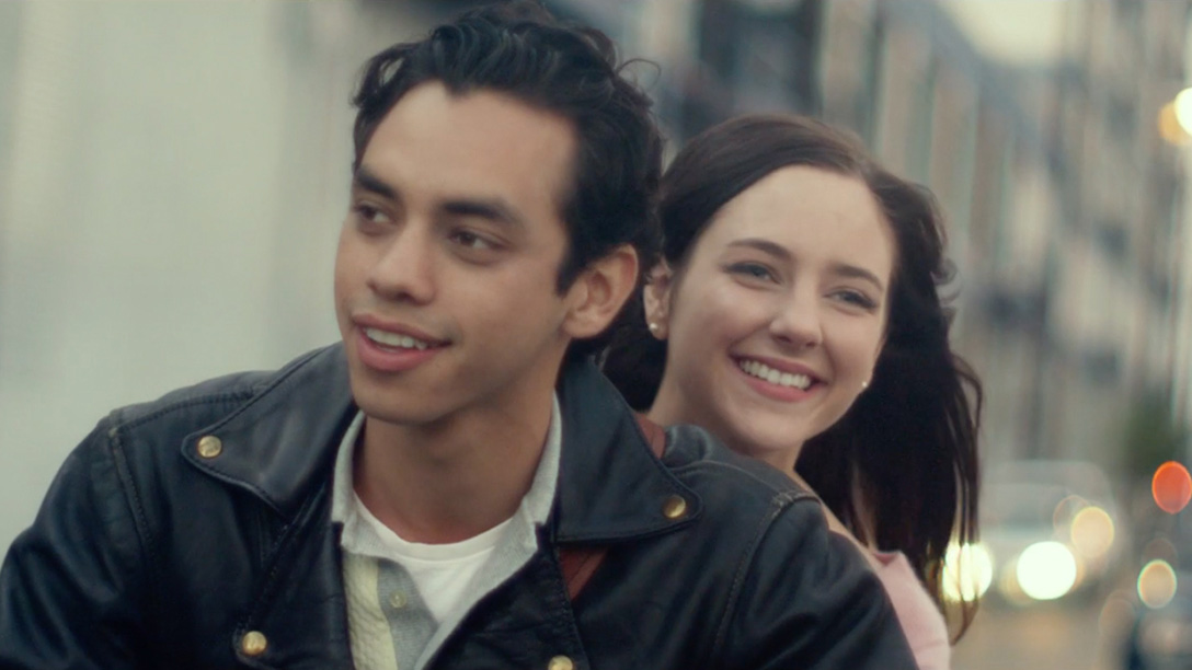 Still of Patrick Davis and Haley Ramm in Victor