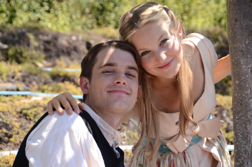 Chase Williamson and Lili Fuller on the set of 