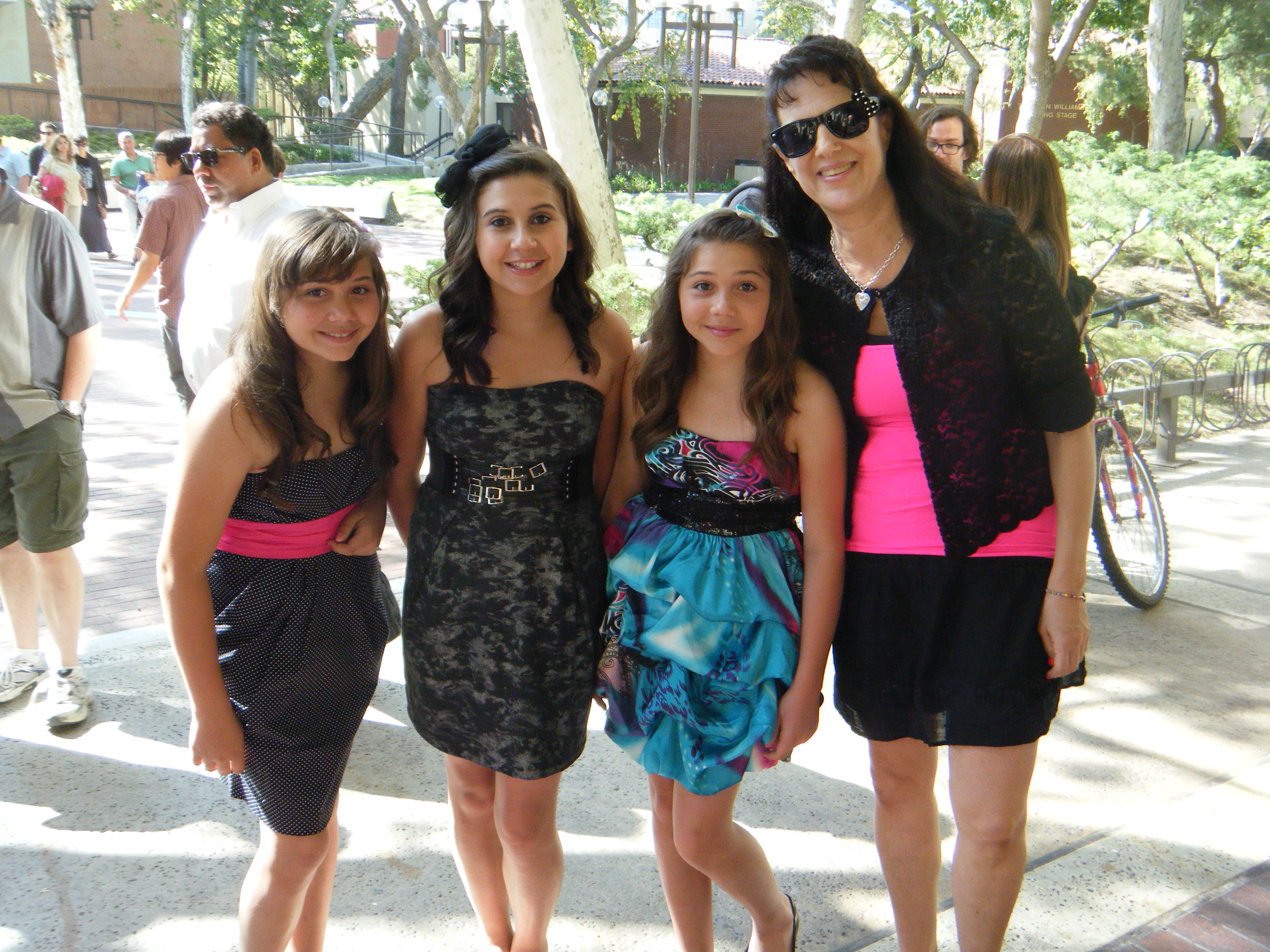 Brittni Luv, SAG-AFTRA, USC Movie Premiere Event with Casting Director, Cheryl Faye, and twin sisters, Chelsea & Brooke