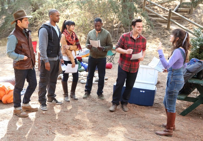 Still of Zooey Deschanel, Max Greenfield, Damon Wayans Jr., Hannah Simone, Lamorne Morris and Jake Johnson in New Girl (2011)