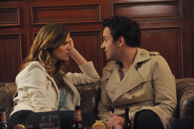 Still of Jake Johnson and Brooklyn Decker in New Girl (2011)