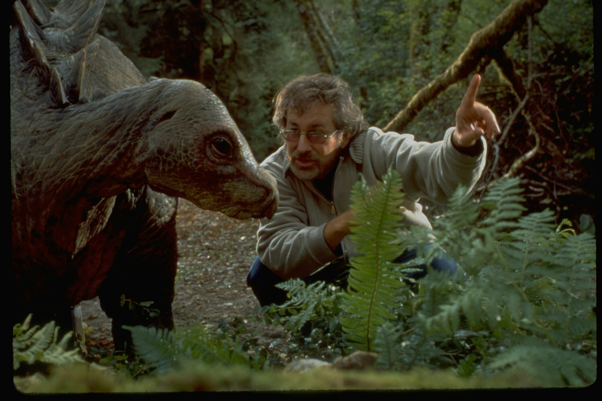 Still of Steven Spielberg in The Lost World: Jurassic Park (1997)